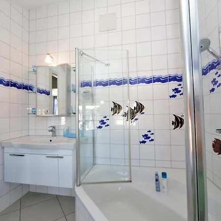 Brise Autorenhaus Wilhelmshoe App 1617 *