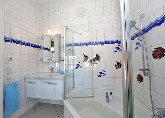 Brise Autorenhaus Wilhelmshoe App 1617 *